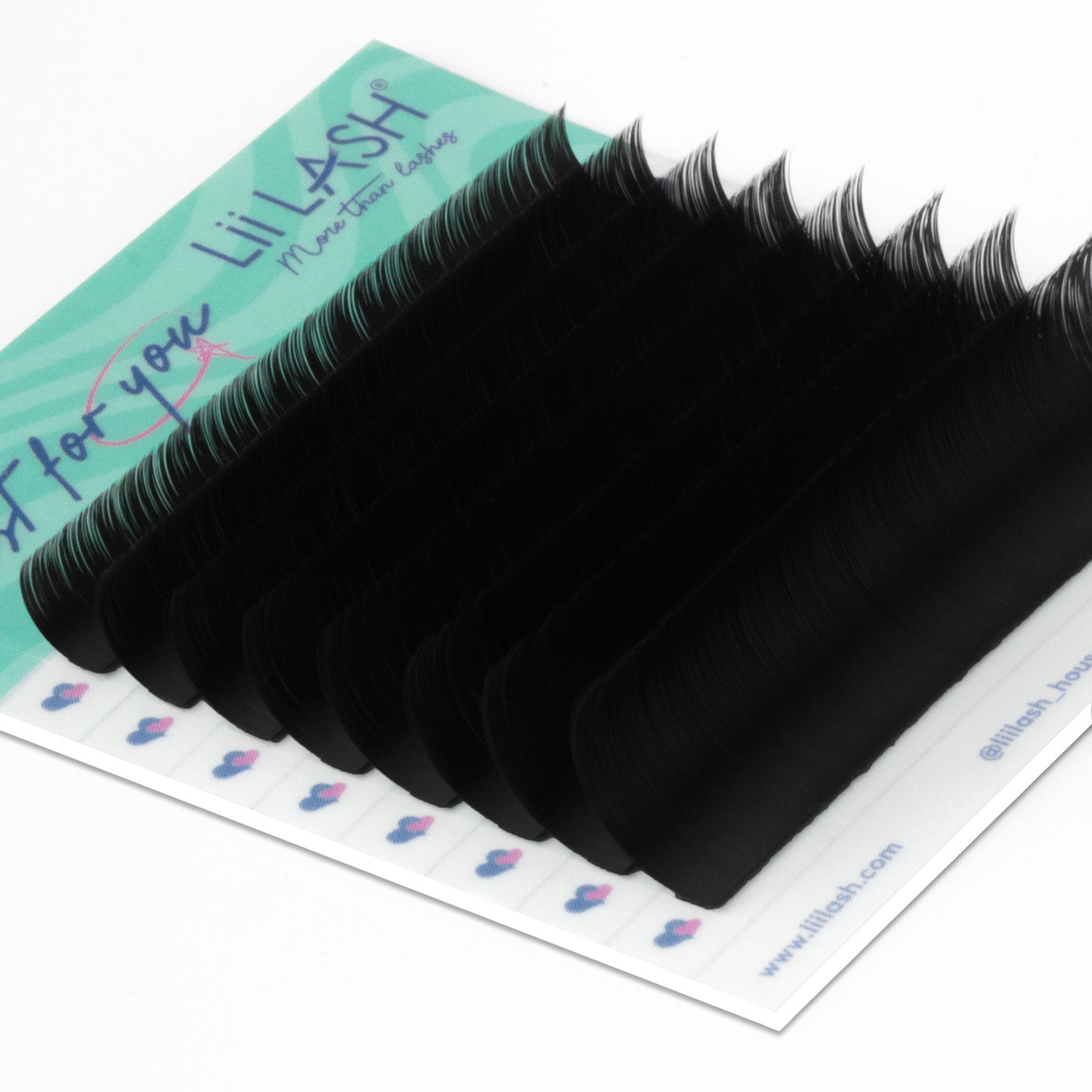 Cashmere-Silk-lashes-mini-sample-close-up