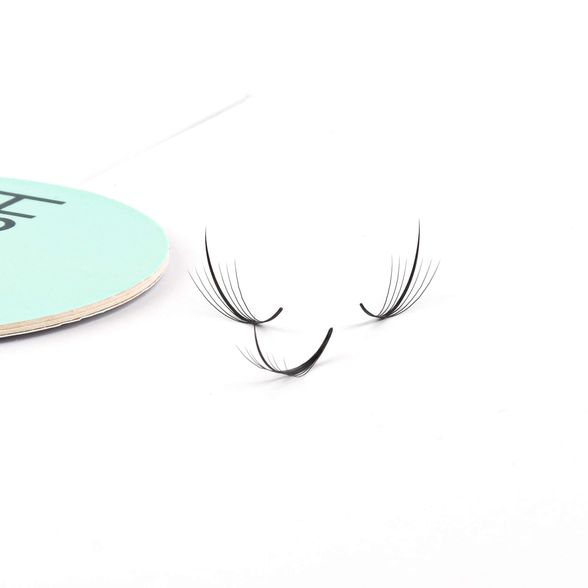 Premium wispy fan lashes - 7D - 540 fans - wispy volume lashes extensions