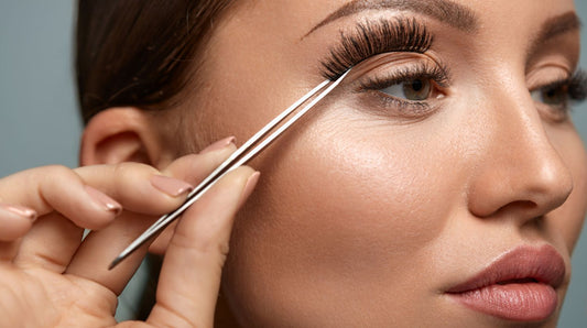 Top 8 Eyelash Extension Brands in The USA
