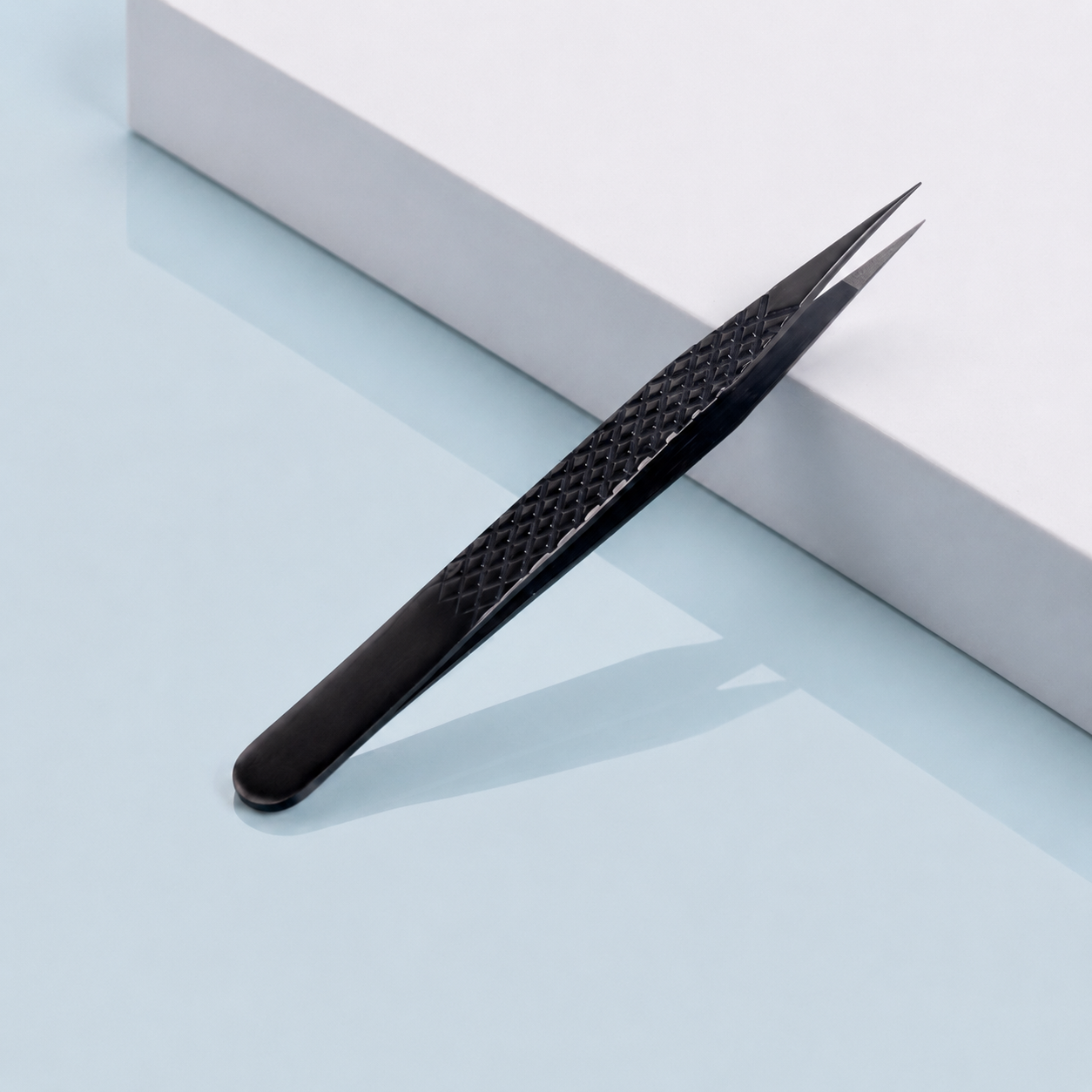 Lii Straight Isolation Tweezer