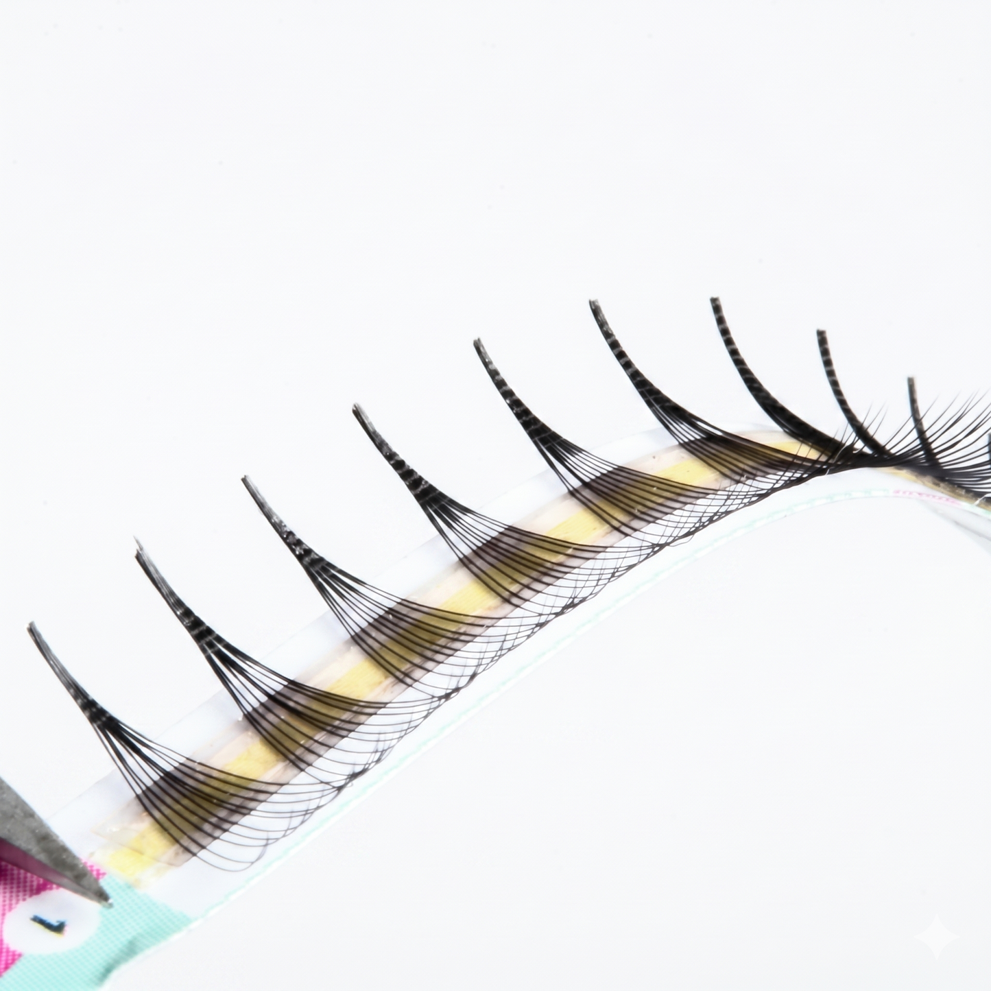 Liigos Premade Fan Lashes